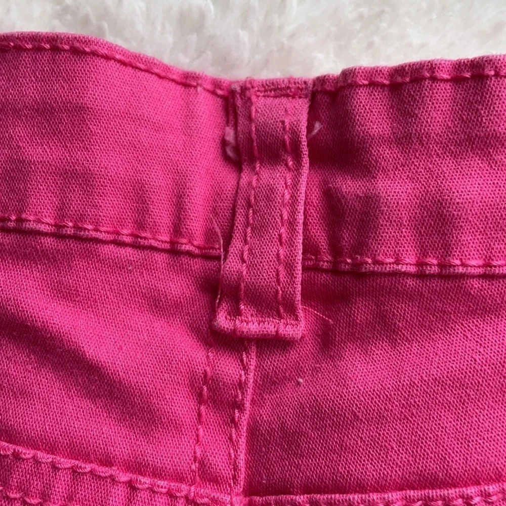 Hot Pink Rue21‎ Capris - Picture 9 of 9